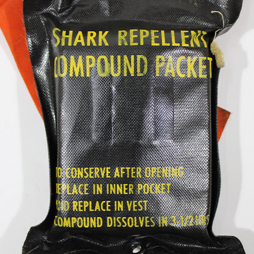 SHARK REPELLENT COMPOUND PACKET 米軍放出品 軍用実物